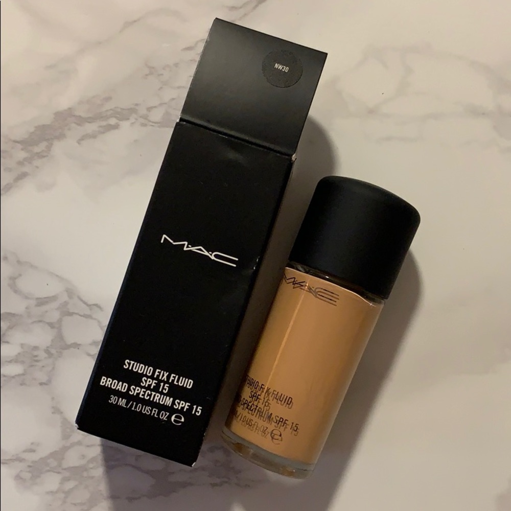 MAC Studio Fix Fluid *NEW* NW30